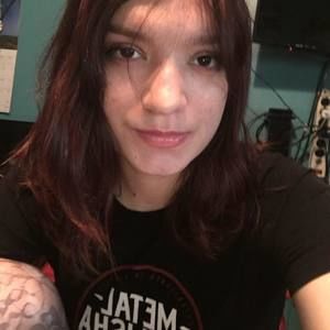 Meet your Posher, Cristina